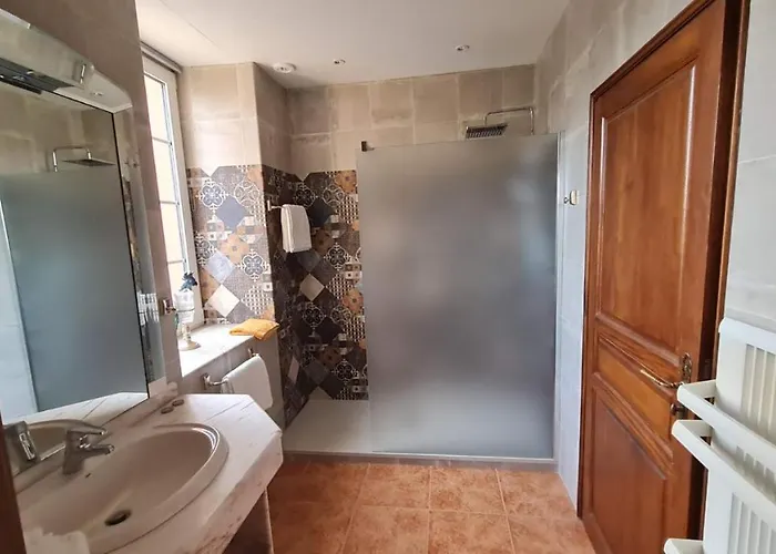 Alojamento de Acomodação e Pequeno-almoço La Casa Color 3*