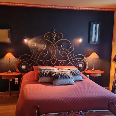 La Casa Color Bed and breakfast Lamagdelaine