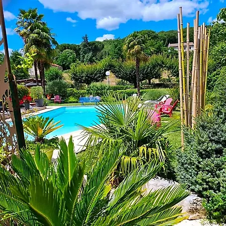 La Casa Color Bed & Breakfast 3*