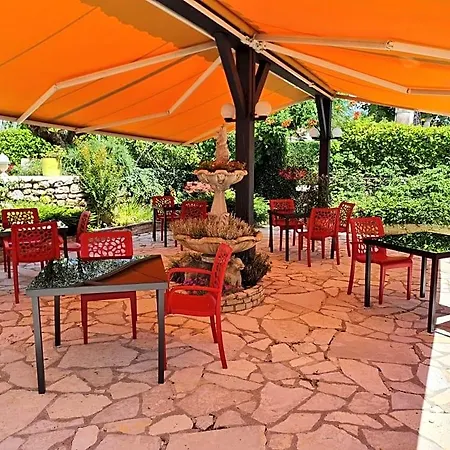 La Casa Color Bed & Breakfast