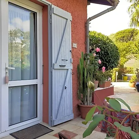 Bed & Breakfast La Casa Color 3*